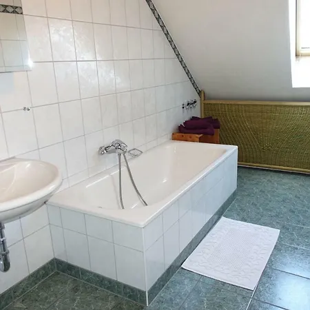 Apartment Mit Wasserbett Fw3